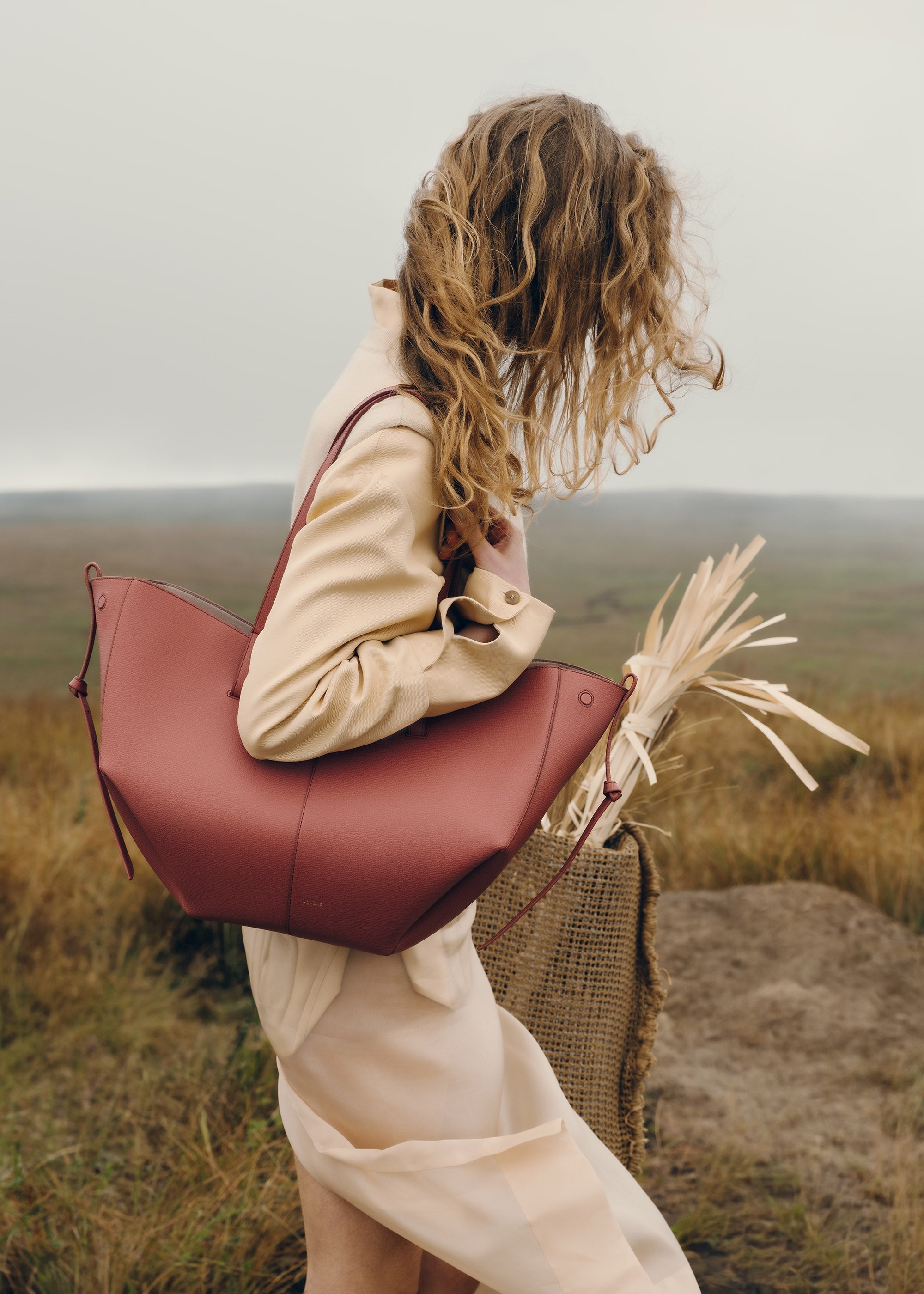 Aveline Grand - Textured Terracotta